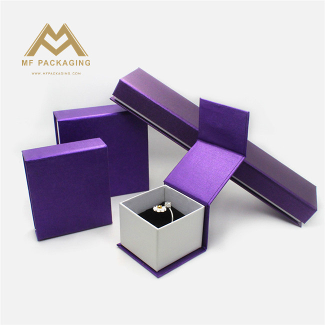 packaging cardboard jewellery boxes manufacturers